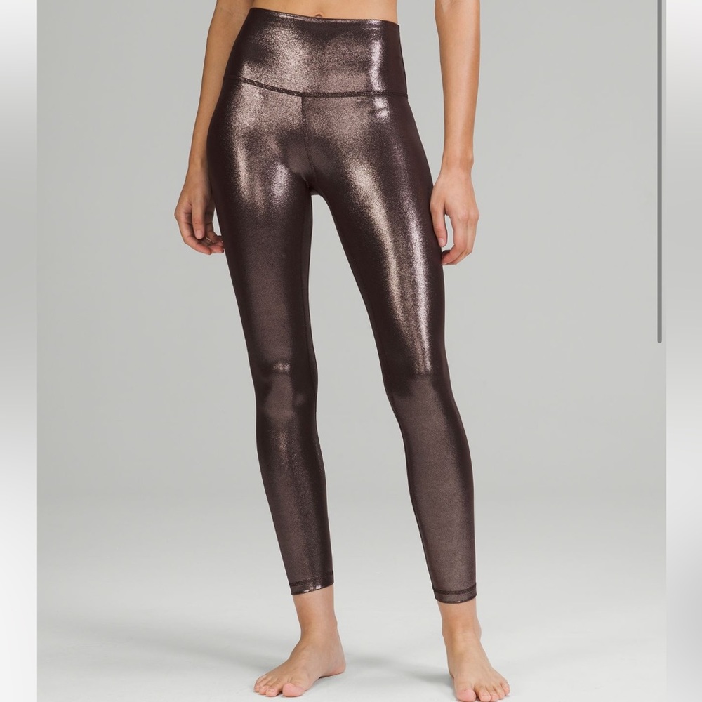 NWT Lululemon Shine Aligns 20